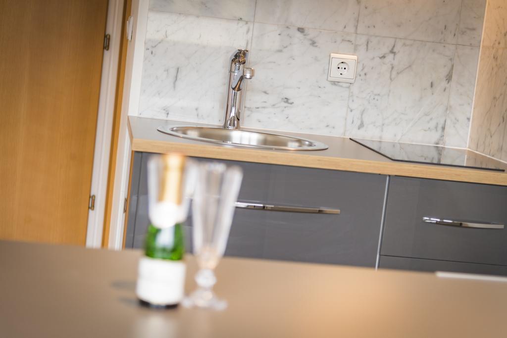 Maisonette Apartment Am Bahnhof - Adults Only Інсбрук Екстер'єр фото