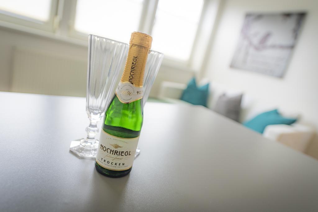 Maisonette Apartment Am Bahnhof - Adults Only Інсбрук Екстер'єр фото