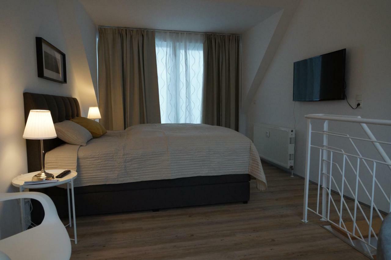 Maisonette Apartment Am Bahnhof - Adults Only Інсбрук Екстер'єр фото