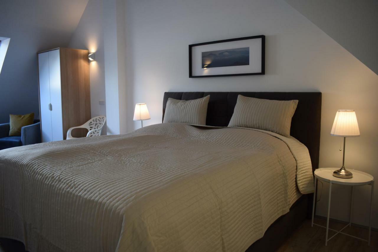 Maisonette Apartment Am Bahnhof - Adults Only Інсбрук Екстер'єр фото