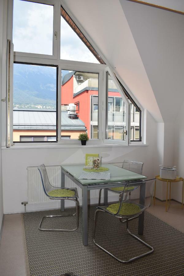 Maisonette Apartment Am Bahnhof - Adults Only Інсбрук Екстер'єр фото