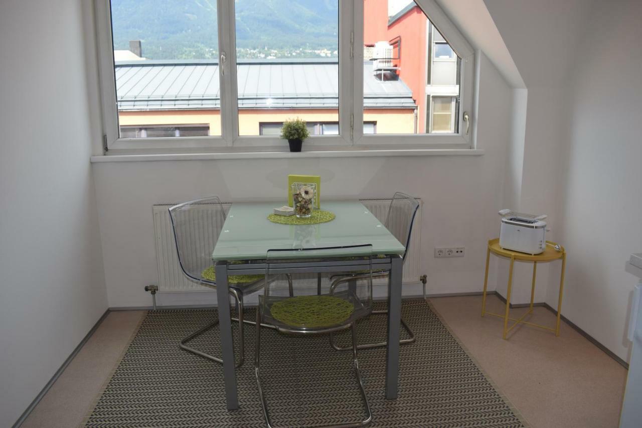 Maisonette Apartment Am Bahnhof - Adults Only Інсбрук Екстер'єр фото